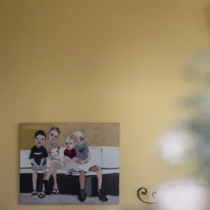 5 title Chantelle Joffe ESH int sitting room art A Baxter copyimageoptim