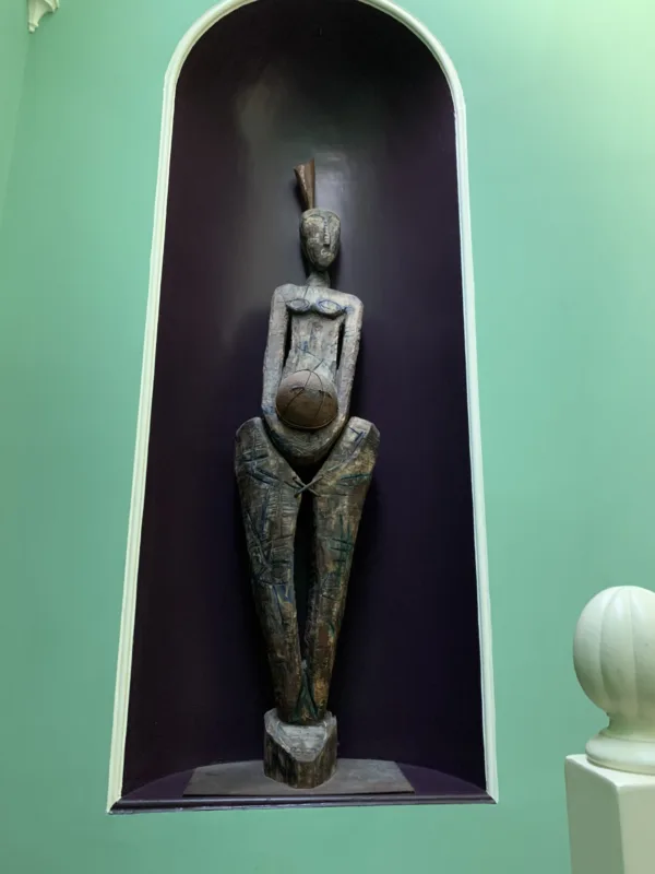 7 title Margaret Hunter ESH int art scultpureimageoptim