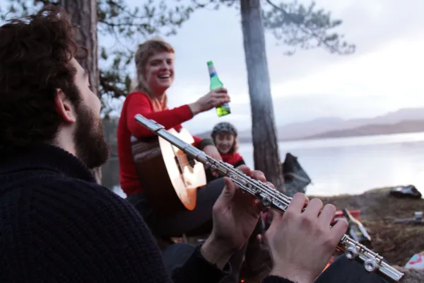 21 Musical campfire T Bean