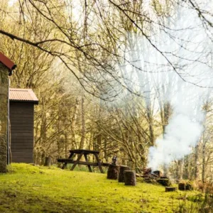 Red cottage pms 1eeccc29 9ac1 4736 8bd4 d24f5753a15d