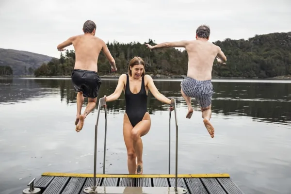 ISLAND LIFE GALLERY ES jumping off pier K Borkowski