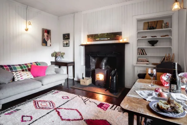 Shepherds cottage pms 9b425482 0fb6 4add afee 7df0938b4655